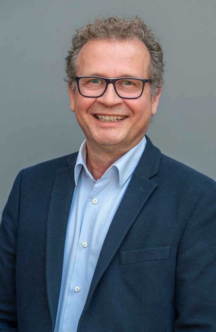 Wolfgang Roeser